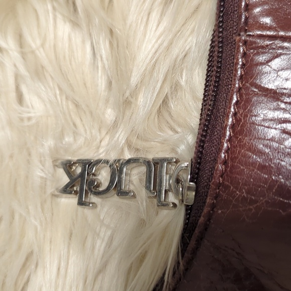 Charm and Luck brown leather shoulder bag - Picture 2 of 15